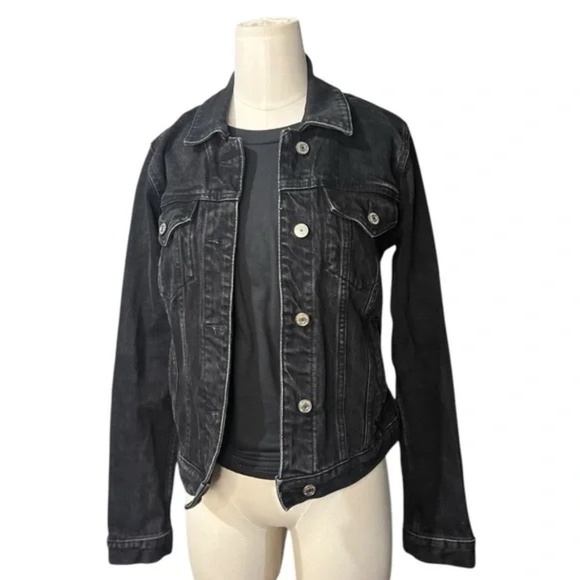 Abercombie & Fitch black Washed Denim Jacket in Small Size - Picture 2 of 8